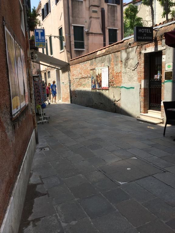 Albergo Ai Tolentini البندقية المظهر الخارجي الصورة